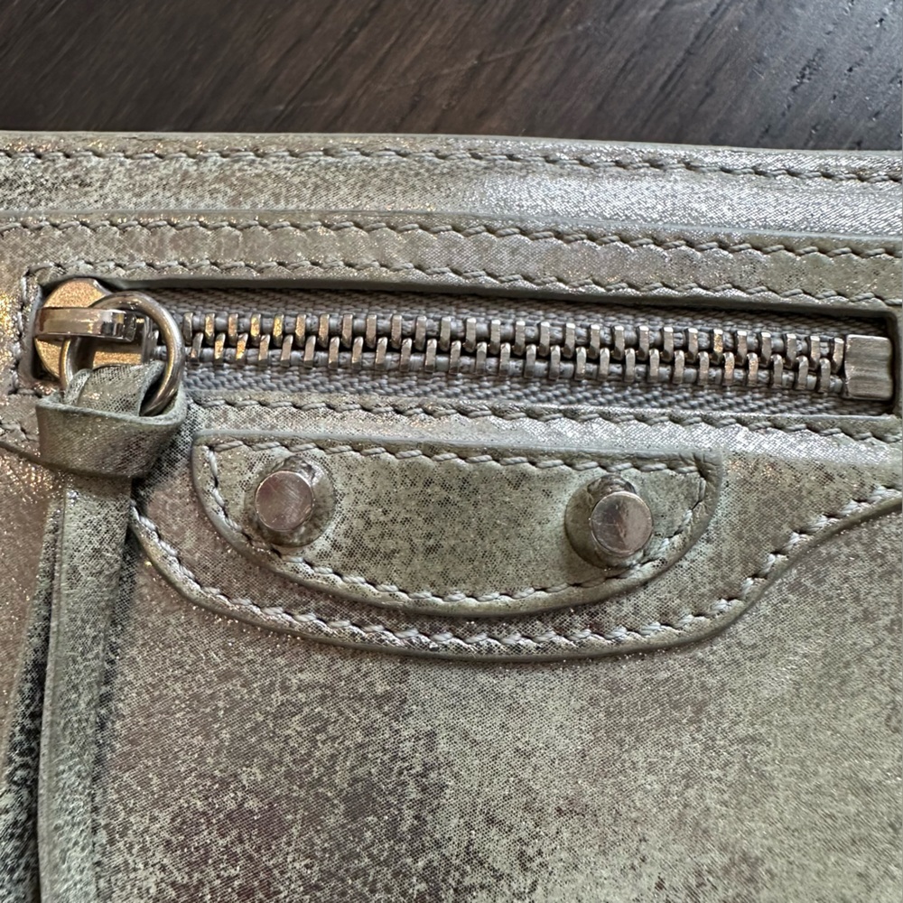 Balenciaga Shimmer Leather Milkyway Papier Flap Long 
Wallet - Picture 2 of 15